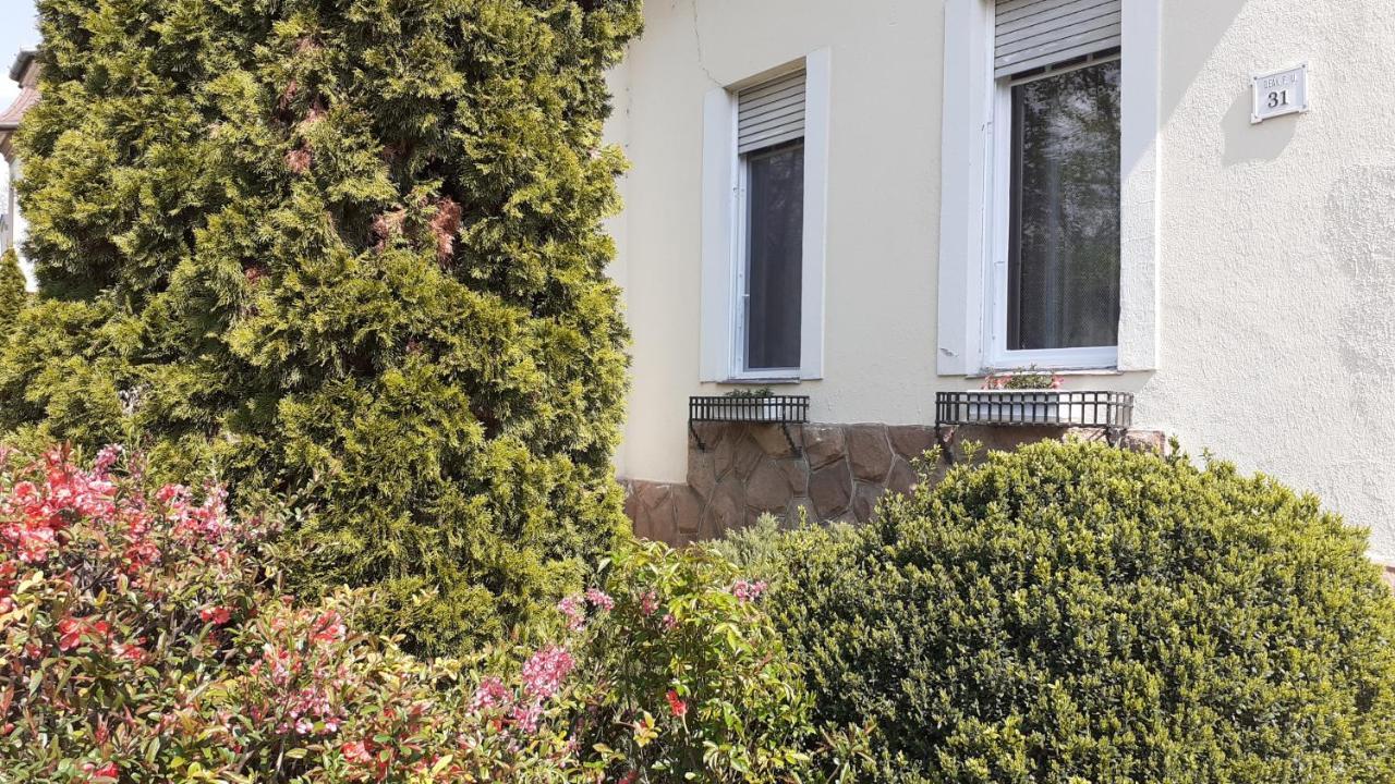 Ekszerdoboz Apartman Eger Exterior foto